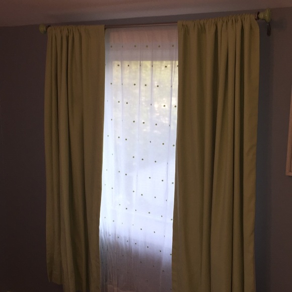 2 PBK blackout panels 44x63 - Picture 6 of 8